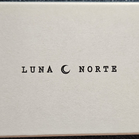 LUNA NORTE FOR EVERYBODY PICTURE JASPER STONES UNISEX ADJUSTABLE THREAD BRACELET - Picture 6 of 6